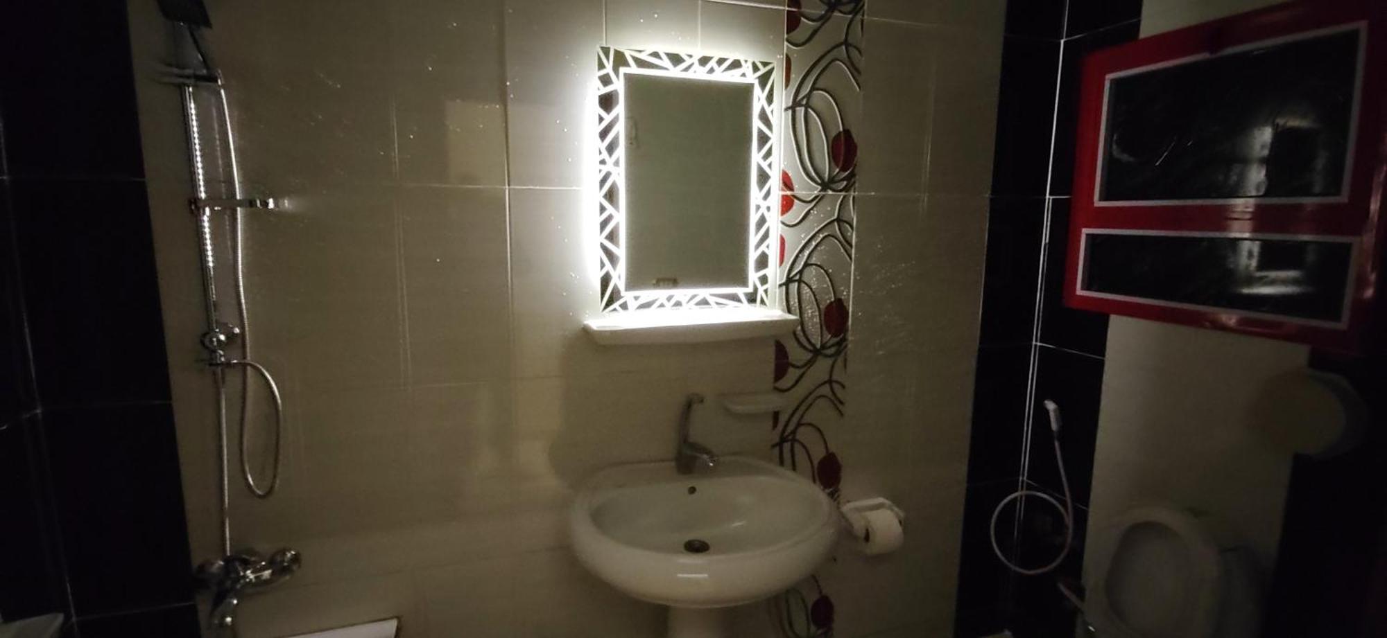 Apartment بقلب
