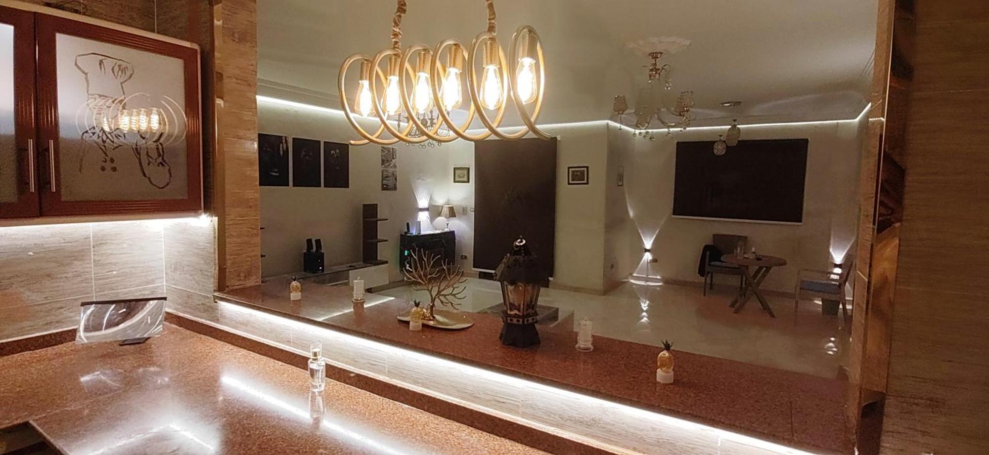 Apartment بقلب