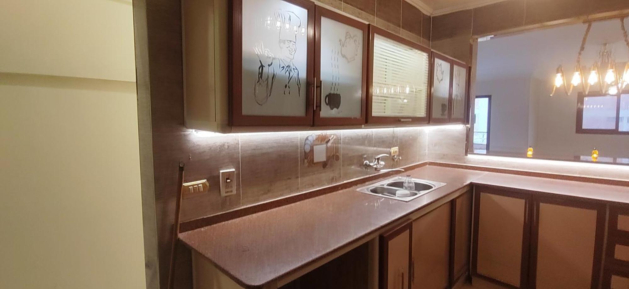 Apartment بقلب *
